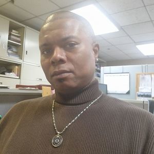 Meet your Posher, Averson